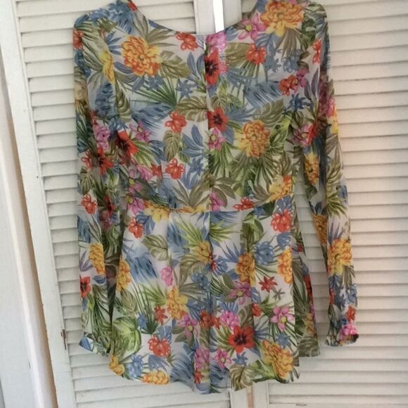 Glamorous Floral chiffon blouse v neck zipback XS - Picture 6 of 6
